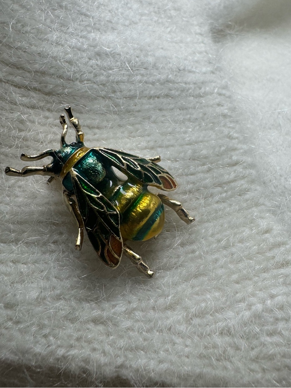 Iridescent Green Beetle Brooch Gold Tone Insect Pin - Picture 5 of 6